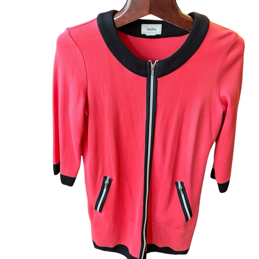 Neiman Marcus knited dress or long sweater size L,in great condition